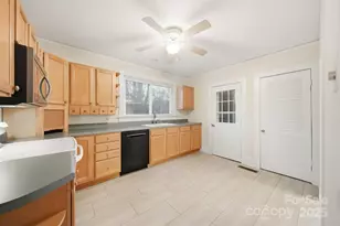 3 Enka Oak St, Candler, NC 28715 - Photo 10