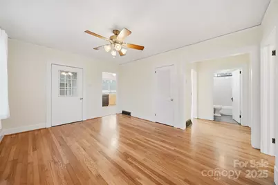 3 Enka Oak Street, Candler, NC 28715 - Photo 8