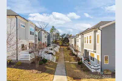 915 Kinsey Alley, Charlotte, NC 28217 - Photo 14