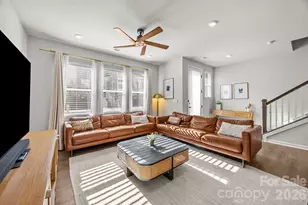 915 Kinsey Aly, Charlotte, NC 28217 - Photo 1