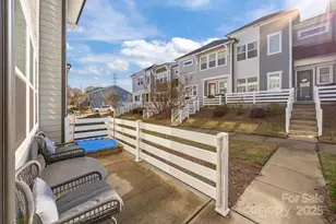 915 Kinsey Aly, Charlotte, NC 28217 - Photo 16