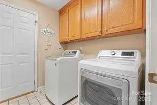 241 Taylor Cir, Granite Falls, NC 28630 - Photo 12