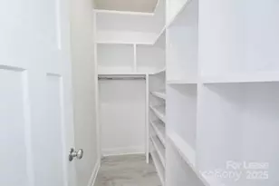 3806 Freedom Dr, Charlotte, NC 28208 - Photo 16