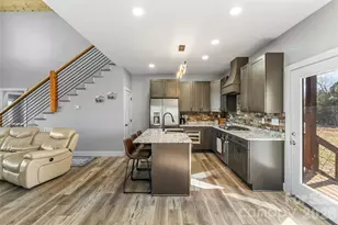 53 Cres Ridge Ln, Nebo, NC 28761 - Photo 12