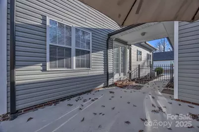 312 Oak Knoll, Hildebran, NC 28637 - Photo 10