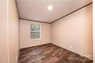 3173 Bear Trail Dr, Lenoir, NC 28645 - Photo 18