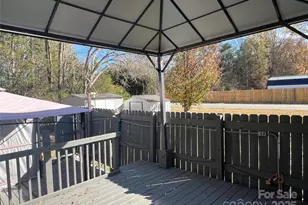 5504 Hillsdale St, Fort Lawn, SC 29714 - Photo 16