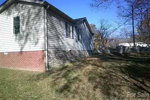 1303 W Dixon Blvd, Shelby, NC 28152 - Photo 26