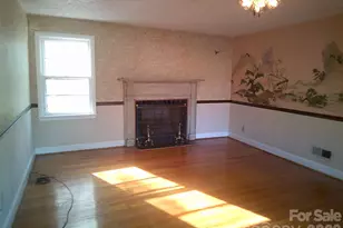 1303 W Dixon Blvd, Shelby, NC 28152 - Photo 1