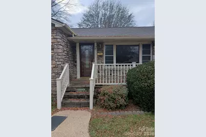 1303 W Dixon Boulevard, Shelby, NC 28152 - Photo 2