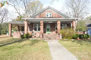 146 Saluda St, Chester, SC 29706 - Photo 1