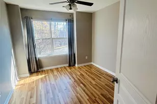 6517 Soapstone Dr, Charlotte, NC 28269 - Photo 16