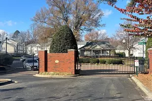 6517 Soapstone Dr, Charlotte, NC 28269 - Photo 32