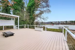 318 Queens Cove Rd, Mooresville, NC 28117 - Photo 32