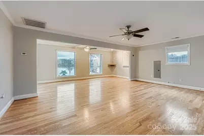 318 Queens Cove Road, Mooresville, NC 28117 - Photo 14