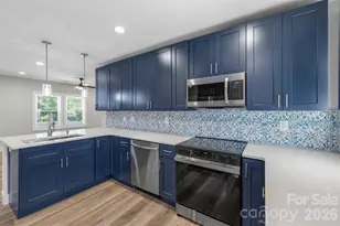 2414 Dickens Ave, Charlotte, NC 28208 - Photo 12