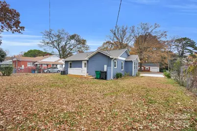 2414 Dickens Avenue, Charlotte, NC 28208 - Photo 24