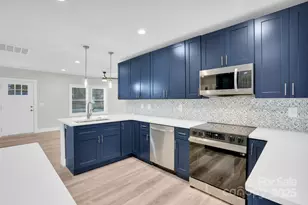 2414 Dickens Ave, Charlotte, NC 28208 - Photo 18