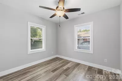 2414 Dickens Avenue, Charlotte, NC 28208 - Photo 20