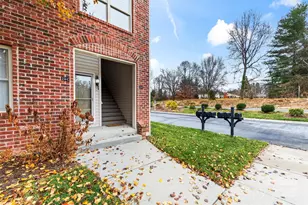 234 Wash Creek Dr, Hendersonville, NC 28739 - Photo 2