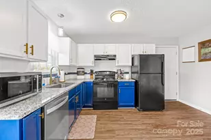 104 Single Oak Dr, Troutman, NC 28166 - Photo 8