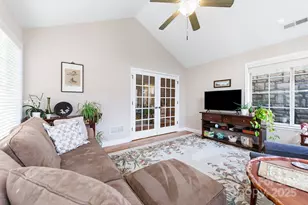 36 Craggy Vis Dr, Swannanoa, NC 28778 - Photo 8