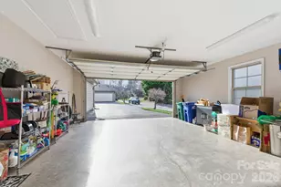 36 Craggy Vis Dr, Swannanoa, NC 28778 - Photo 26