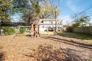 532 Inwood Dr, Charlotte, NC 28209 - Photo 44