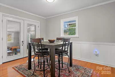 1905 10th Street Place NW, Hickory, NC 28601 - Photo 8