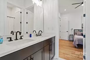 5300 Mint Hbr Wy, Charlotte, NC 28269 - Photo 32