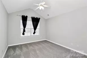 2138 Winthrop Chase Dr, Charlotte, NC 28212 - Photo 26