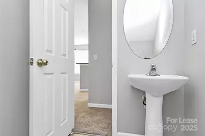 2138 Winthrop Chase Drive, Charlotte, NC 28212 - Photo 6