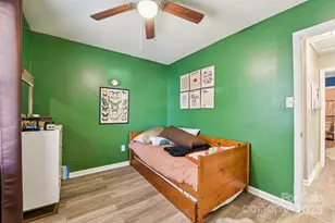 162 N Smallwood Pl, Charlotte, NC 28216 - Photo 14