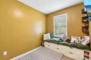 162 N Smallwood Pl, Charlotte, NC 28216 - Photo 16