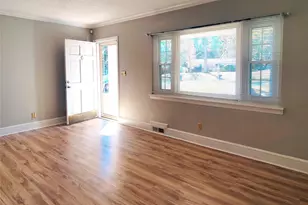 701 Allister Dr, Charlotte, NC 28227 - Photo 2