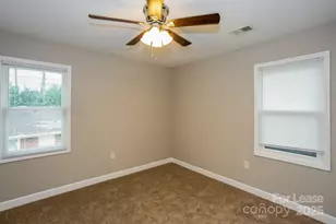5407 Venado St, Charlotte, NC 28215 - Photo 16