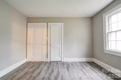 704 Earl Road, Shelby, NC 28150 - Photo 8