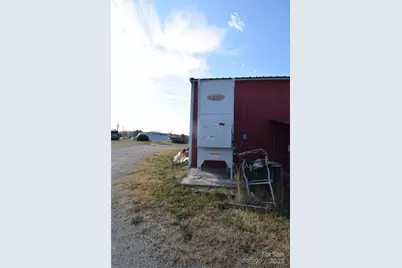 10310 Rozzelles Ferry Road, Charlotte, NC 28214 - Photo 14