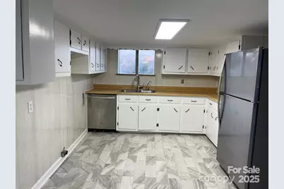 2333 Cedar Rock Circle, Lenoir, NC 28645 - Photo 20