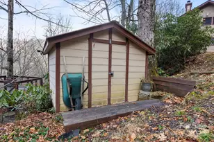 959 Plott Balsam Rd, Maggie Valley, NC 28751 - Photo 20