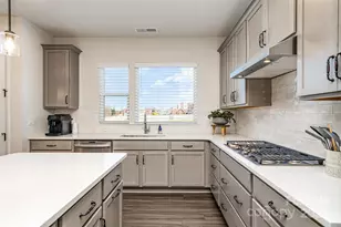 3130 Baines Ct, Kannapolis, NC 28081 - Photo 4