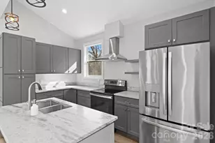 24 Lower Grassy Branch Rd, Asheville, NC 28805 - Photo 14