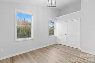 24 Lower Grassy Branch Rd, Asheville, NC 28805 - Photo 22