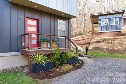 24 Lower Grassy Branch Road, Asheville, NC 28805 - Photo 4