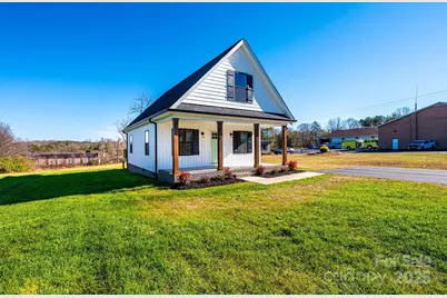 200 N Center Street, Hildebran, NC 28637 - Photo 1