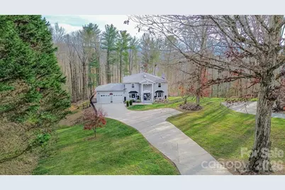 2193 Hawthorne Lane, Wilkesboro, NC 28697 - Photo 4