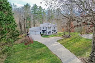 2193 Hawthorne Ln, Wilkesboro, NC 28697 - Photo 4