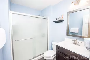 2193 Hawthorne Ln, Wilkesboro, NC 28697 - Photo 34