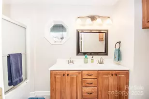 2193 Hawthorne Ln, Wilkesboro, NC 28697 - Photo 28