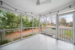 1521 Anderson St, Charlotte, NC 28205 - Photo 2